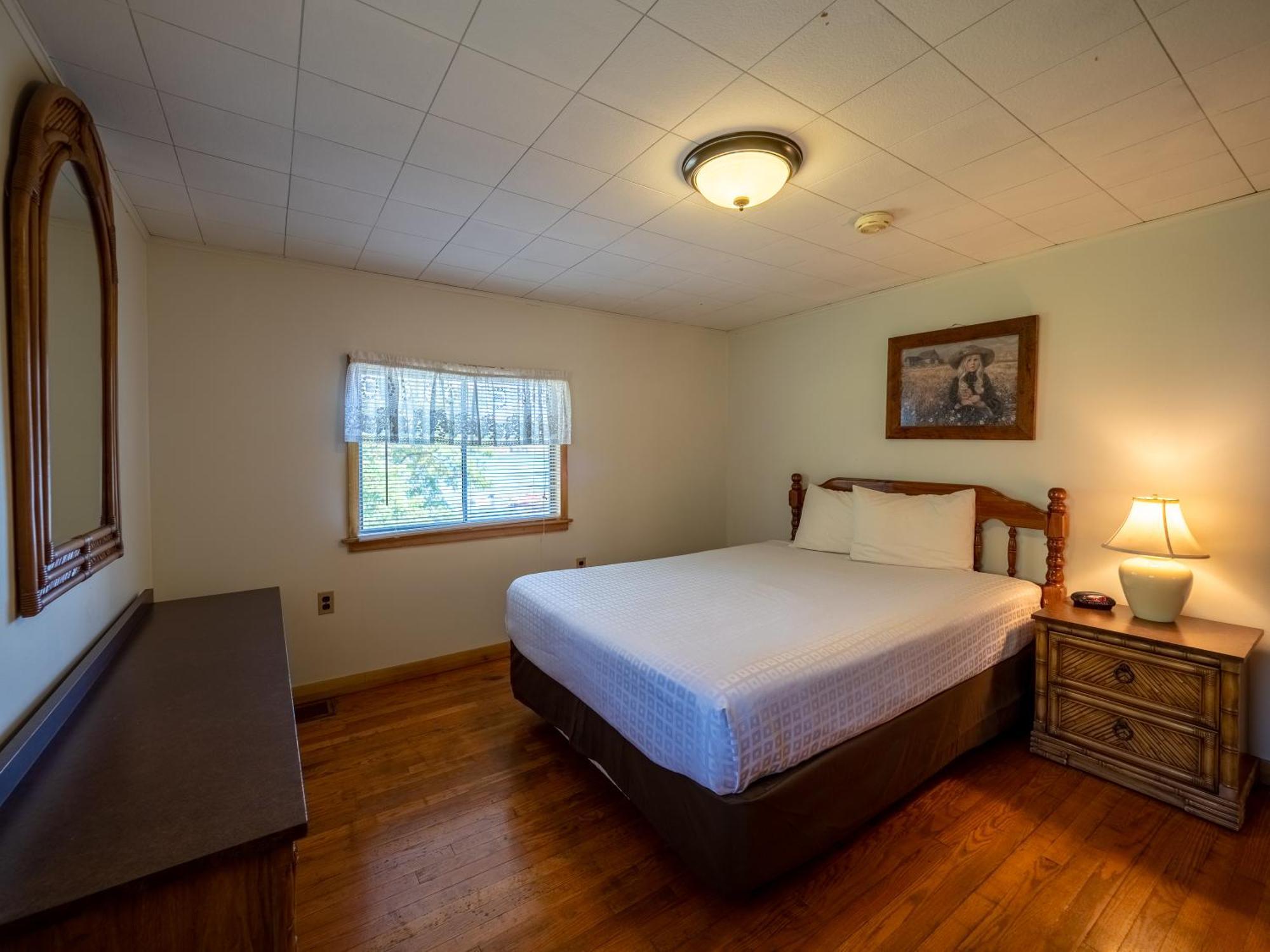 Lake 'N Pines Motel Cooperstown Εξωτερικό φωτογραφία