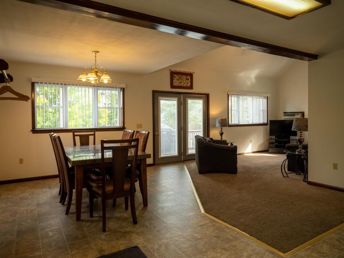 Lake 'N Pines Motel Cooperstown Εξωτερικό φωτογραφία