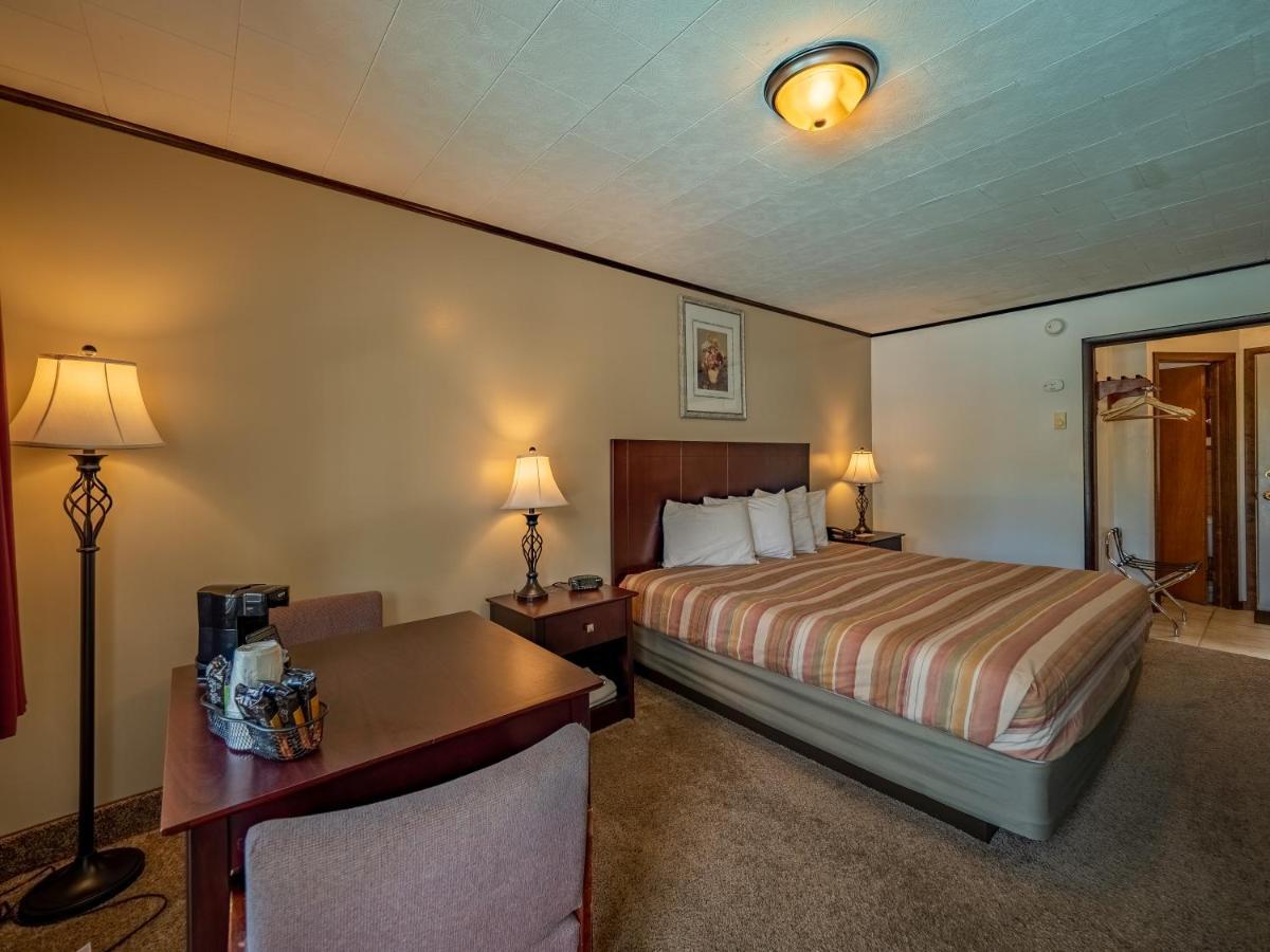 Lake 'N Pines Motel Cooperstown Εξωτερικό φωτογραφία