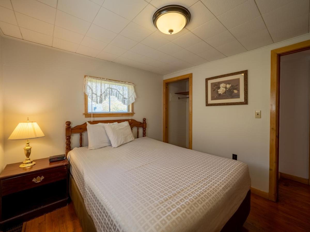 Lake 'N Pines Motel Cooperstown Εξωτερικό φωτογραφία