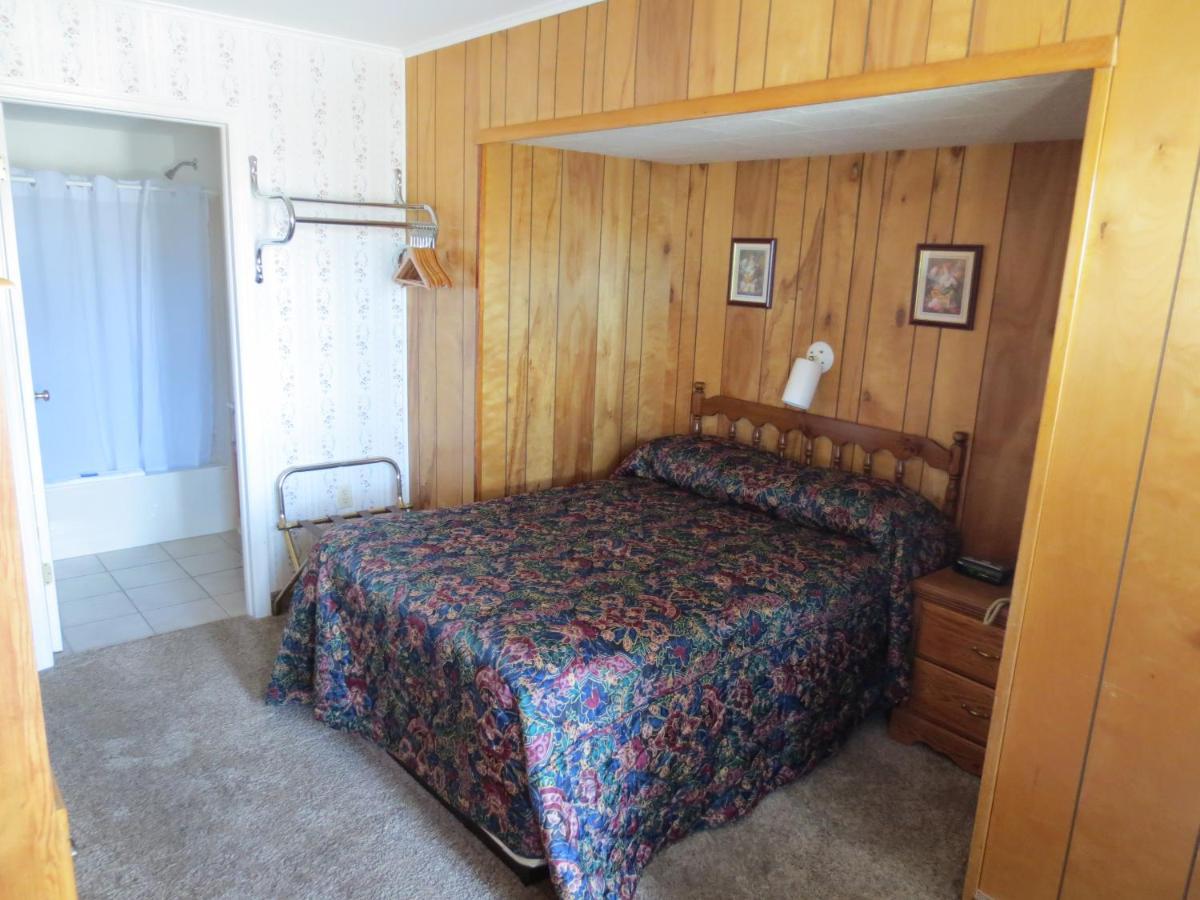 Lake 'N Pines Motel Cooperstown Εξωτερικό φωτογραφία